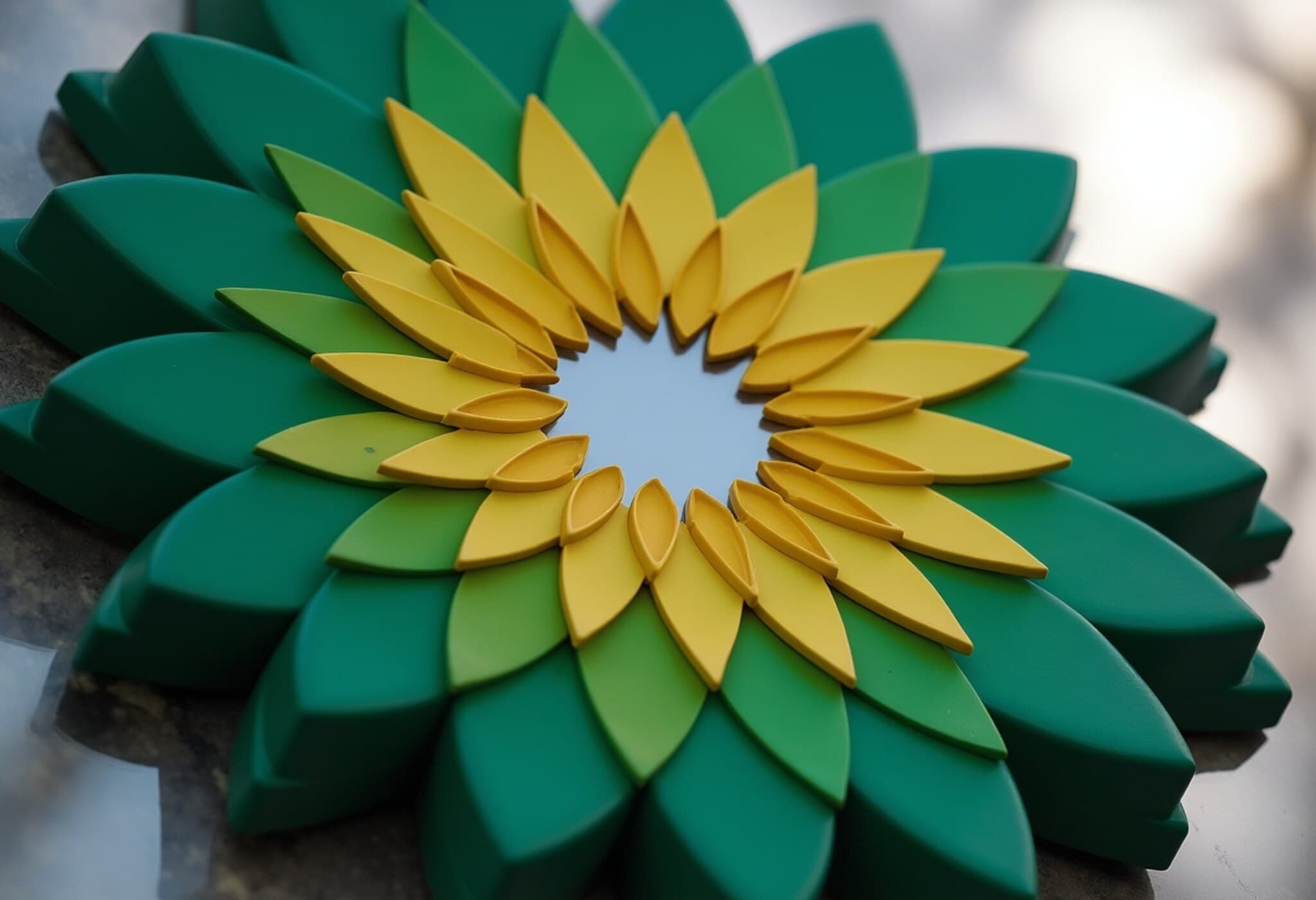 BP Reports Strong Q2 Profit on Breakthrough Oil Discoveries and Strategic Shift BP Reports Strong Q2 Profit on Breakthrough Oil Discoveries and Strategic Shift