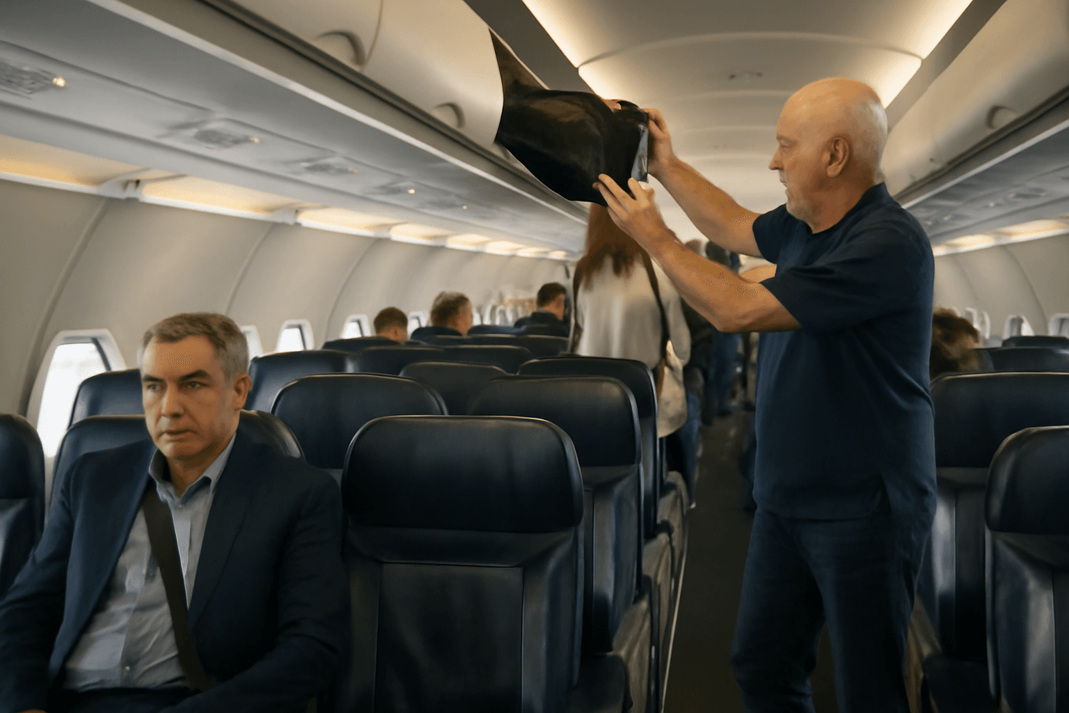 Turkey Imposes Fines on Passengers Who Stand Before Plane Stops Taxiing Turkey Imposes Fines on Passengers Who Stand Before Plane Stops Taxiing