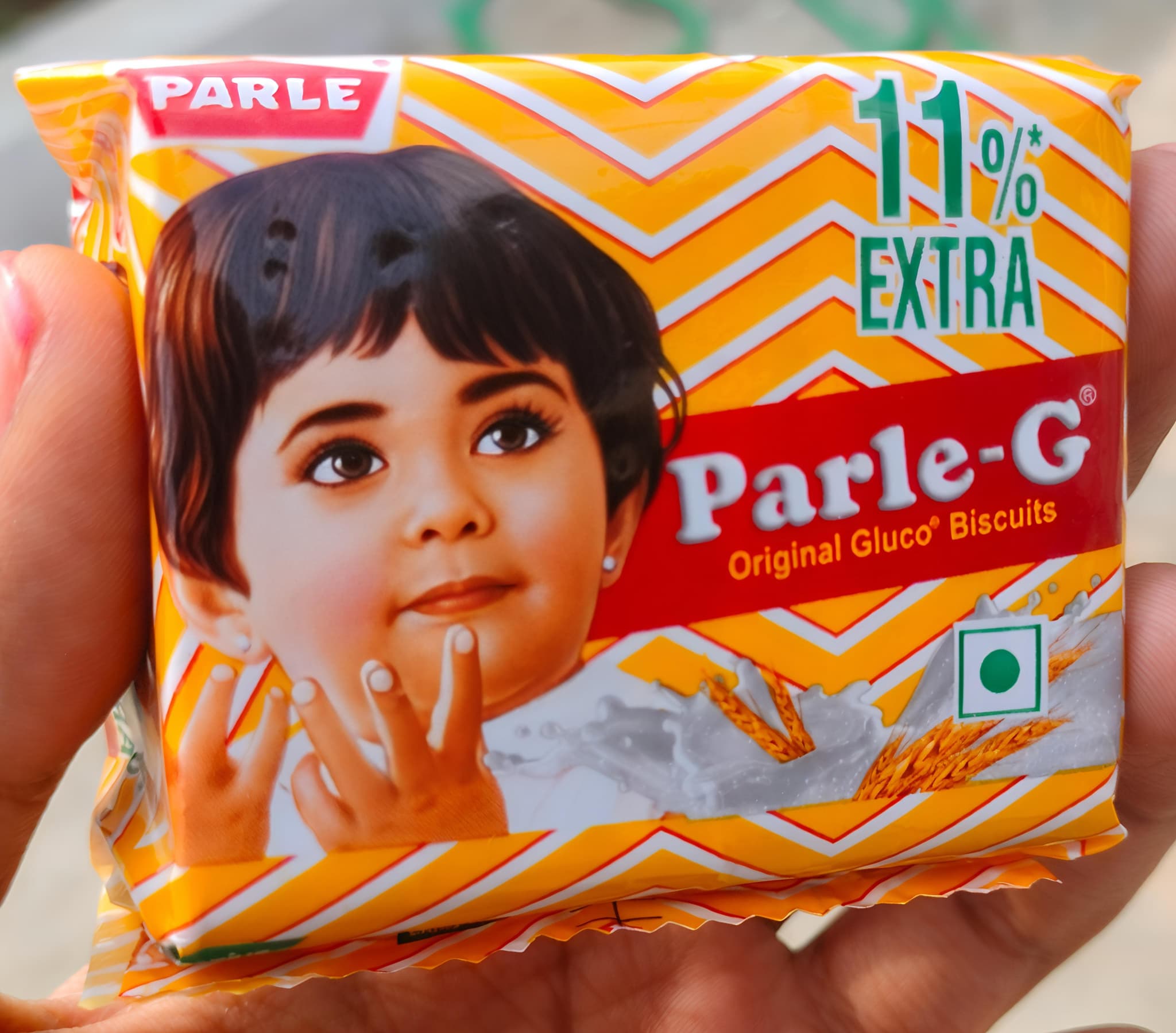 Rs 5 Indian Biscuit Selling for Rs 2,400 Amid Gaza Food Crisis Rs 5 Indian Biscuit Selling for Rs 2,400 Amid Gaza Food Crisis