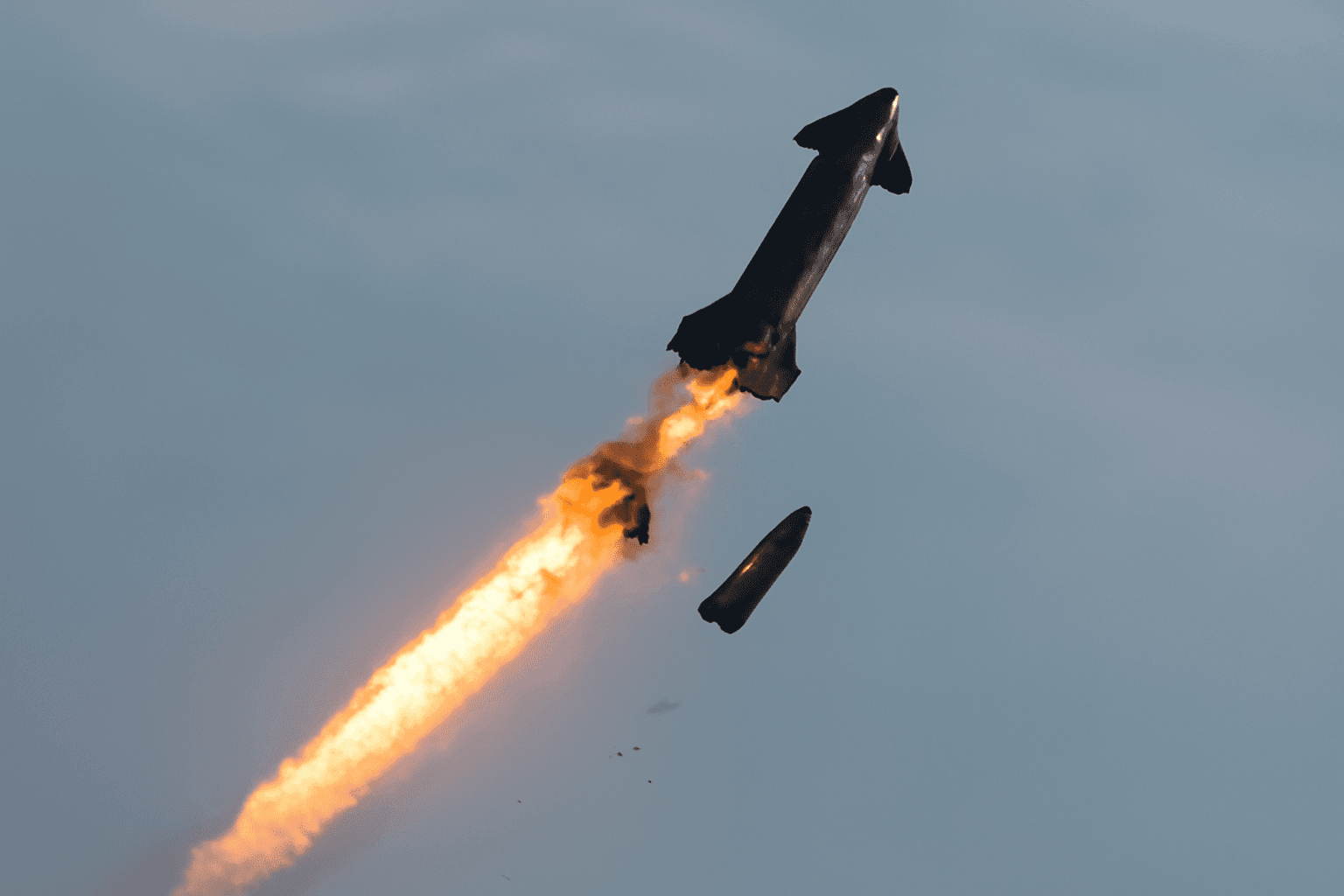 SpaceX Starship Test Flight 9 Spins Out of Control, Crashes Into Indian Ocean SpaceX Starship Test Flight 9 Spins Out of Control, Crashes Into Indian Ocean